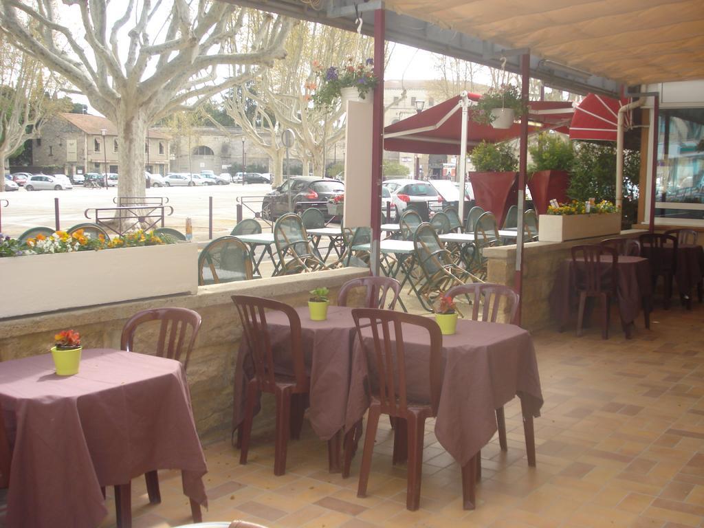 Hotel Le Terminus Tarascon Exteriér fotografie
