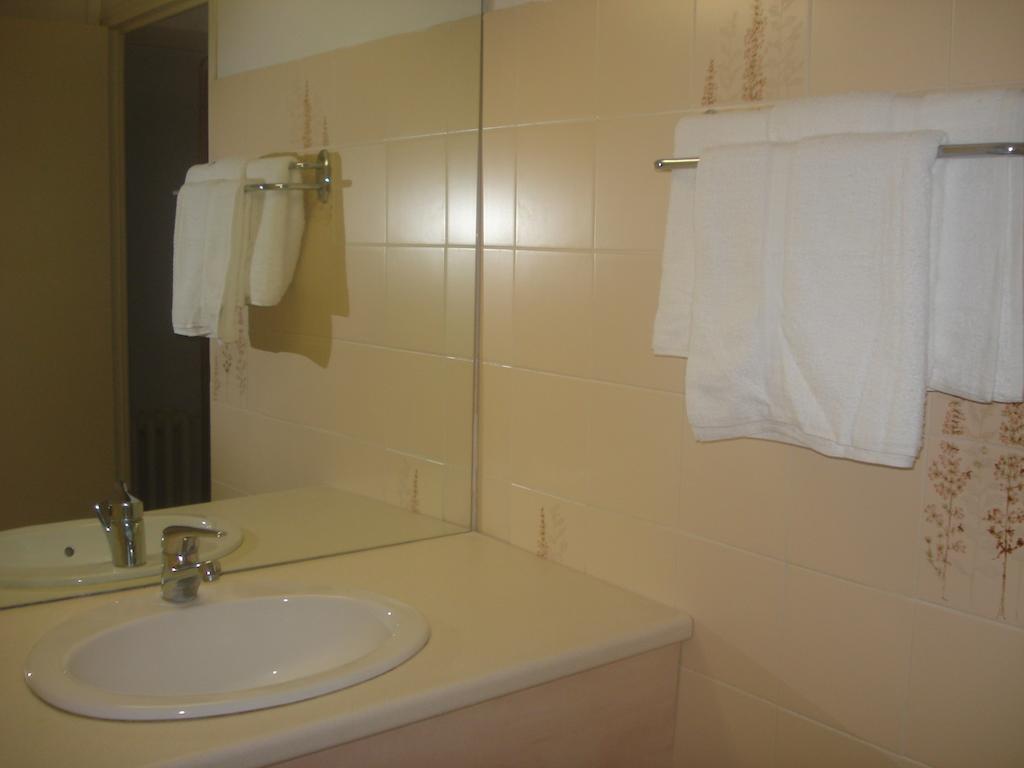 Hotel Le Terminus Tarascon Pokoj fotografie